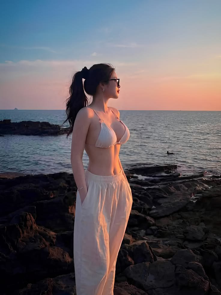 MstEmma_01's tweet photo. Follow me follow back 💯💯💯💯 https://t.co/Cwzv5FCJi7