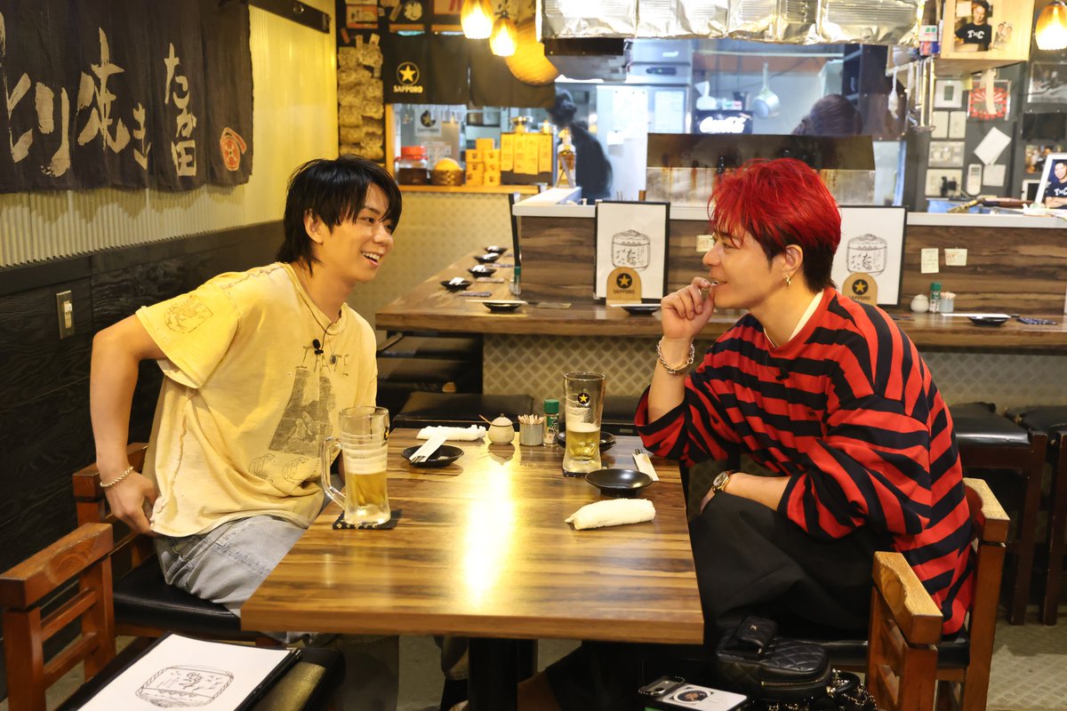 fujitv_nexco's tweet photo. ／
今夜23:30！
「#北山宏光 THE WORLD BEYOND」
＼
テーマは“プロフェッショナル”
同年代で友人の美容師界の風雲児
 #高木琢也 さんを訪ね
ヘアカット💇＆サシ飲みトーク🍻

🐹感想投稿はこちらで🐹
#北山宏光_TWB

📺フジテレビＴＷＯ　
📱配信＆見逃し(スカパー！番組配信)
https://t.co/2DQwTRdovS https://t.co/SdNlUK24lX