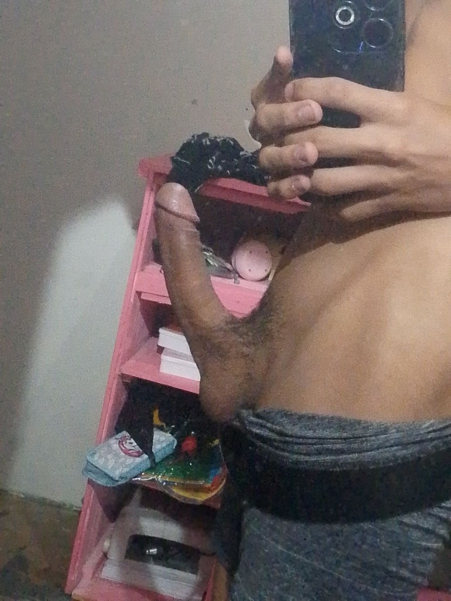 Holas1ka's tweet photo. @magicChloel Cojame la solicitud y hablamos al privado 🤫 https://t.co/k43xhl4AyD