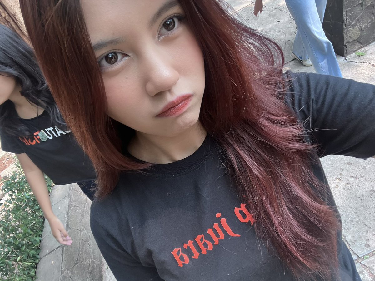indiraseruni__'s tweet photo. PAGEEEEE #latepost_selca_photoshoot_stafli_fisjur https://t.co/MzjXZDgA3e