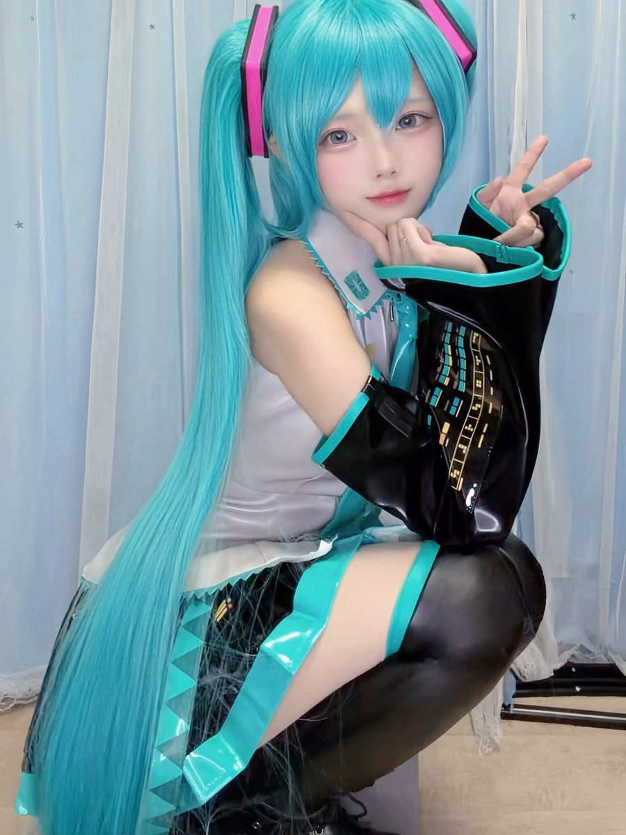 amatsu_pukupu's tweet photo. 初音ミク https://t.co/vbX4O1eMeM