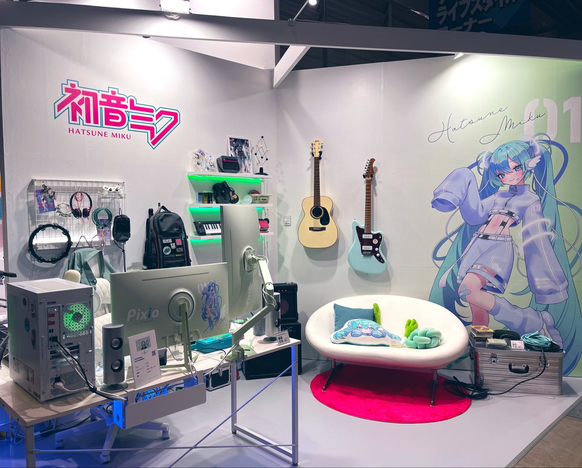 ftysscvhun's tweet photo. Pixio のブースかわいい〜
モニターデコ私のPCにもやりたいです https://t.co/CZa2HV3nJ6