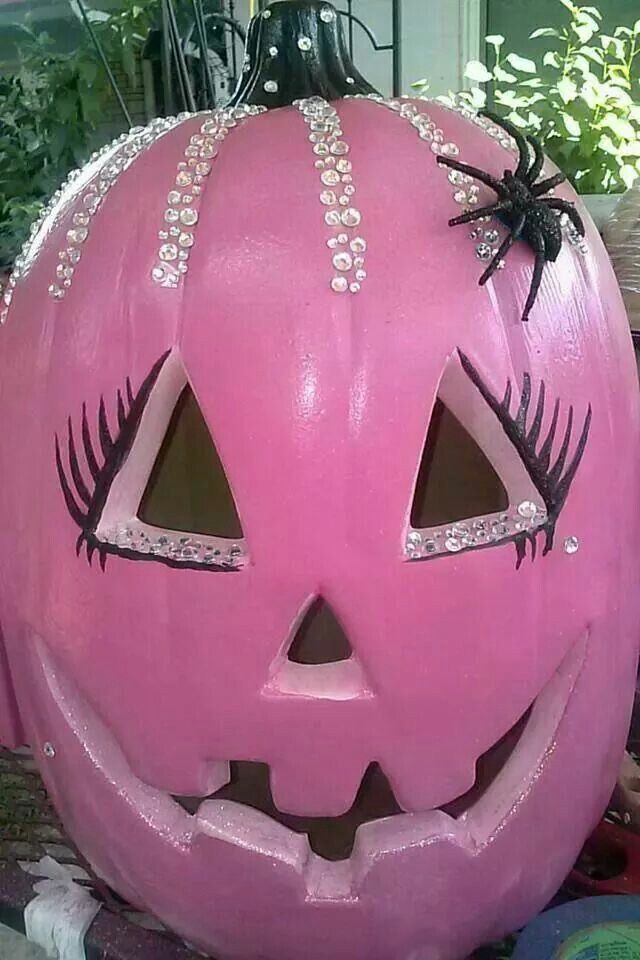 sleepyfxwn's tweet photo. halloween is alm here yayyyy https://t.co/aszAD6TDBk