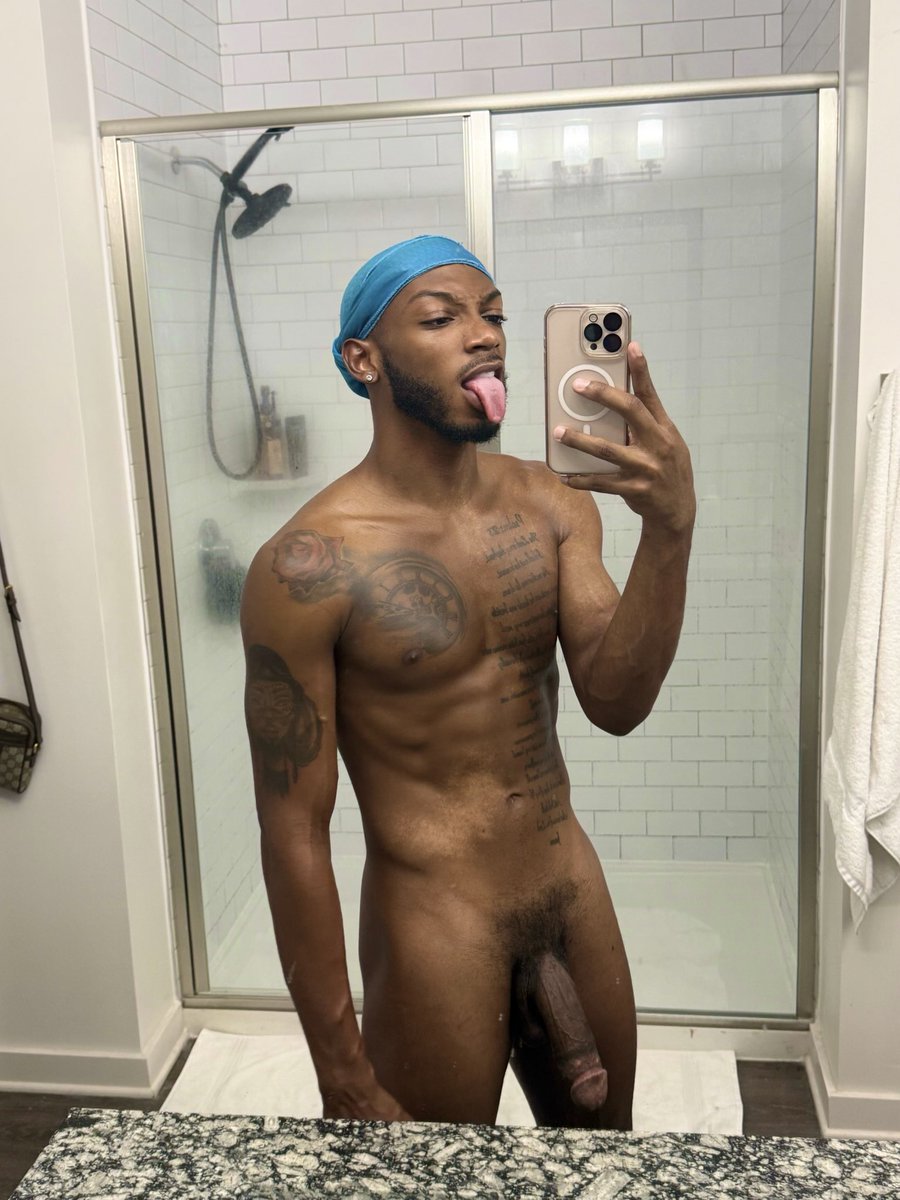 fineassvontae's tweet photo. Old file😅 https://t.co/sDD5SCNM9N