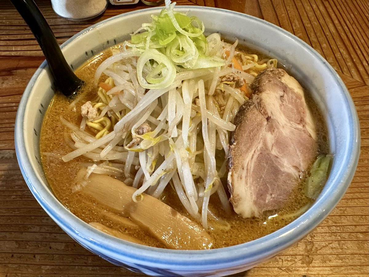 SasukeGb250's tweet photo. 光林坊どうぶつえん通り店さんの限定メニュー“三位一体味噌”を最速でいただいてきました！
まさに三位一体という感じで、調和のとれたまろやかな美味しさ( 'ч' )
数量限定らしいので食べに行ける方はお早めに((((っ･ω･)っ
@qre17x https://t.co/UvTM3D9Yko