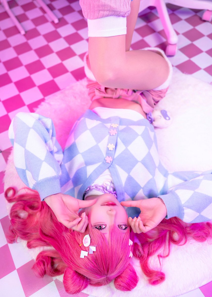 ayeoncos_'s tweet photo. ��イチーズ！
#prsk_cos #桃井愛莉 https://t.co/uvAyz7VrHH