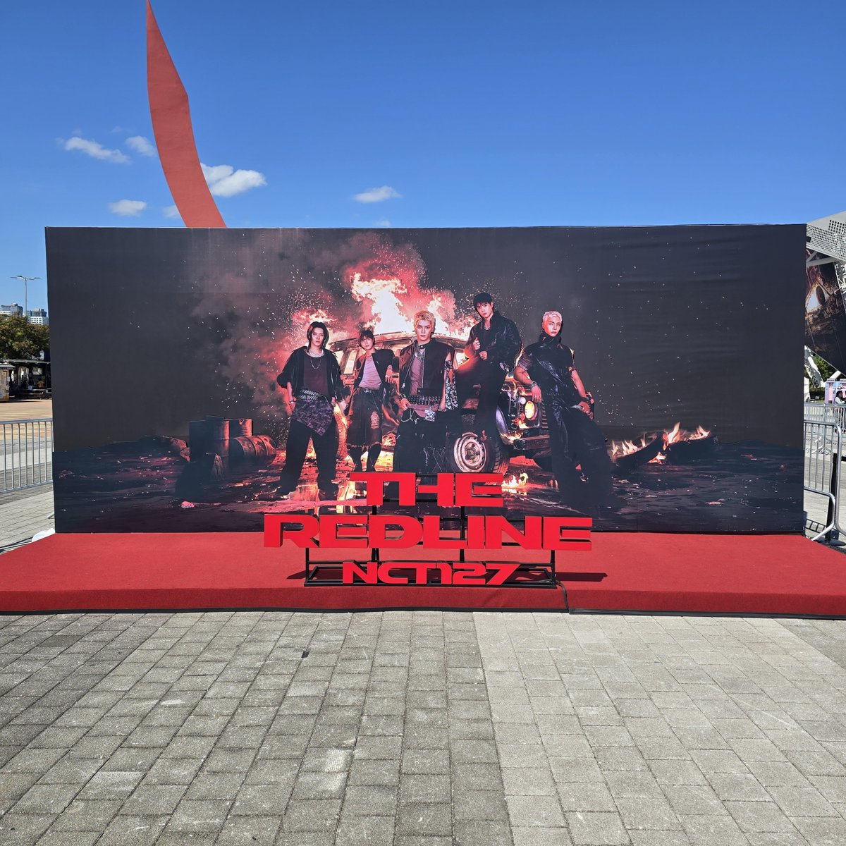 kim_kkong1106's tweet photo. 🔥🔥🔥🔥
#NCT127 #THE_REDLINE
#NCT127_5TH_NEOCITY_THE_REDLINE https://t.co/uFoM7qOc4x