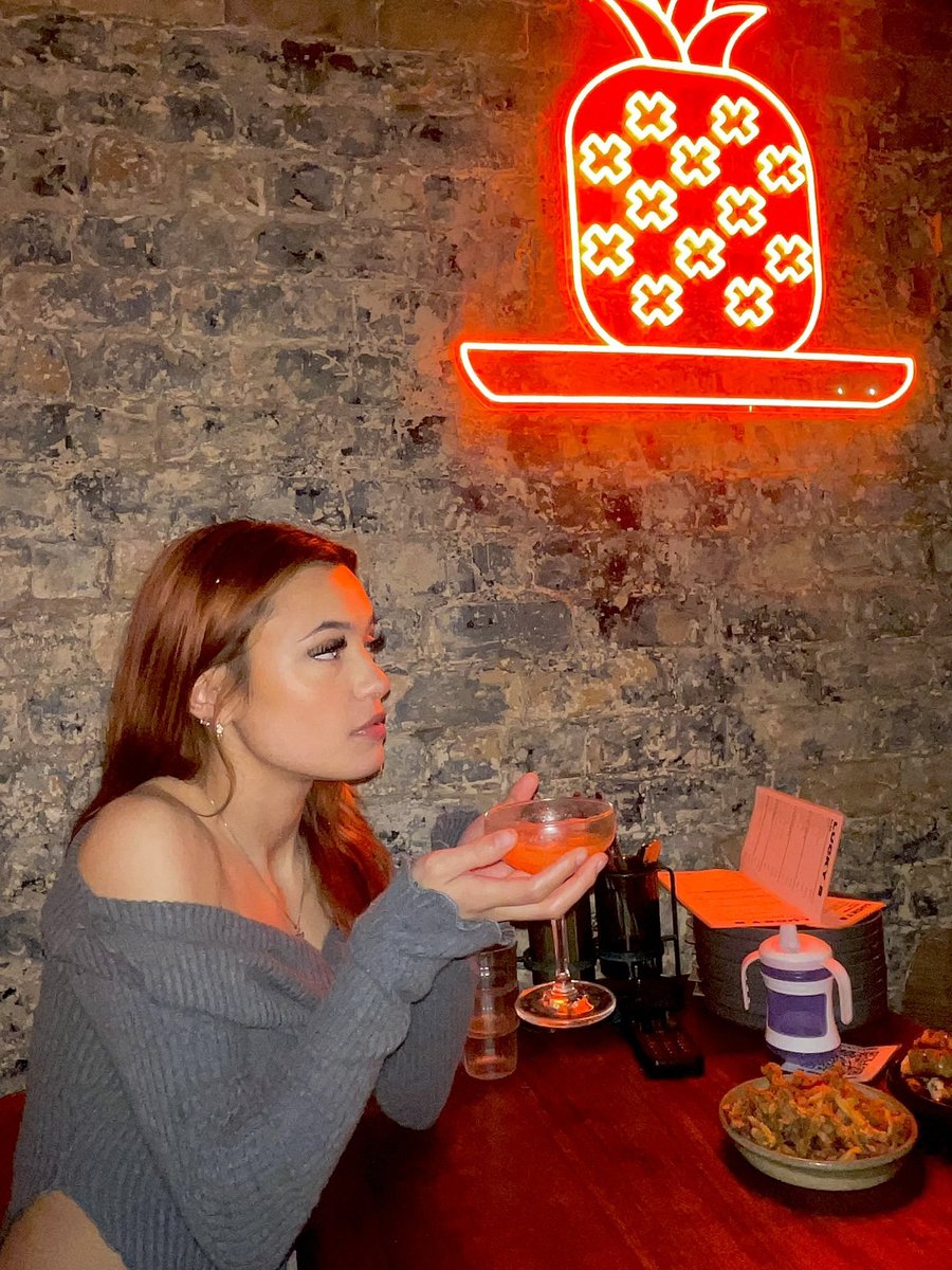 softleilaxo's tweet photo. My love 💓 ❤️ 🥺
#WLW #Sapphic #GirlsLoveGirls
#queerLove #myGirl #USA https://t.co/QWLrAKab6y