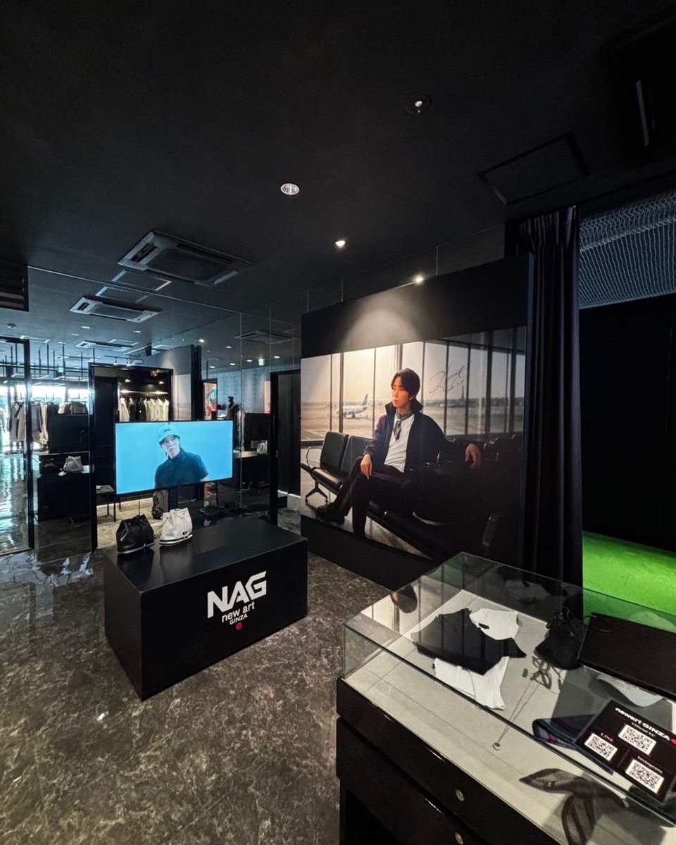 newartginza_nag's tweet photo. 阪急うめだ本店で北山さんにサインをいただいた、スペシャルパネルを銀座店にて展示いたします✨

阪急うめだ店のPOP UPへ足を運べなかったお客様からのご要望にお応えし、9月31日までの期間限定展示が実現しました！

お近くにお越しの際は、ぜひ銀座店へお立ち寄りください。皆さまのご来店を心よりお待ちしております。

銀座店 店舗情報はこちら
https://t.co/hBNNVaHqyY