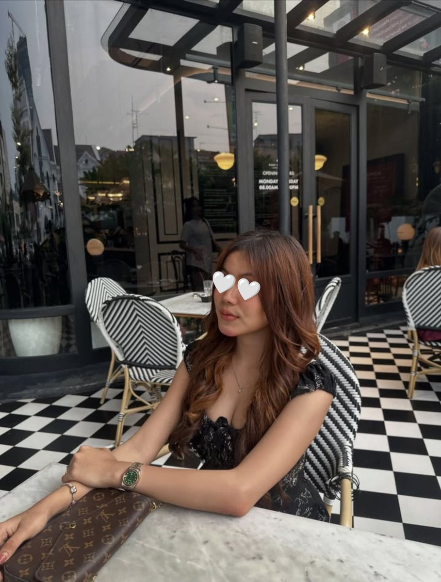 altertalk's tweet photo. happy friyay💛

F23 here. Looking for M today👀

leave a trace hit me on rt 🌸 https://t.co/k8lXZ94hgi