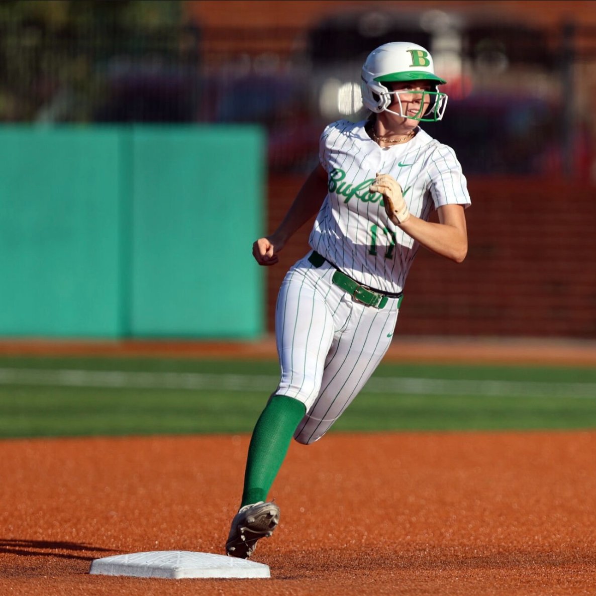 BWolvesSoftball tweet picture