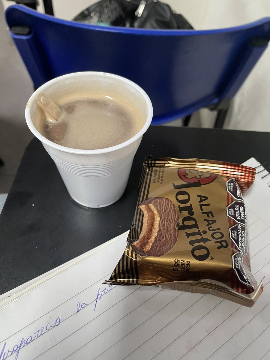 h111biscus's tweet photo. uni days https://t.co/ABrGtpipMz