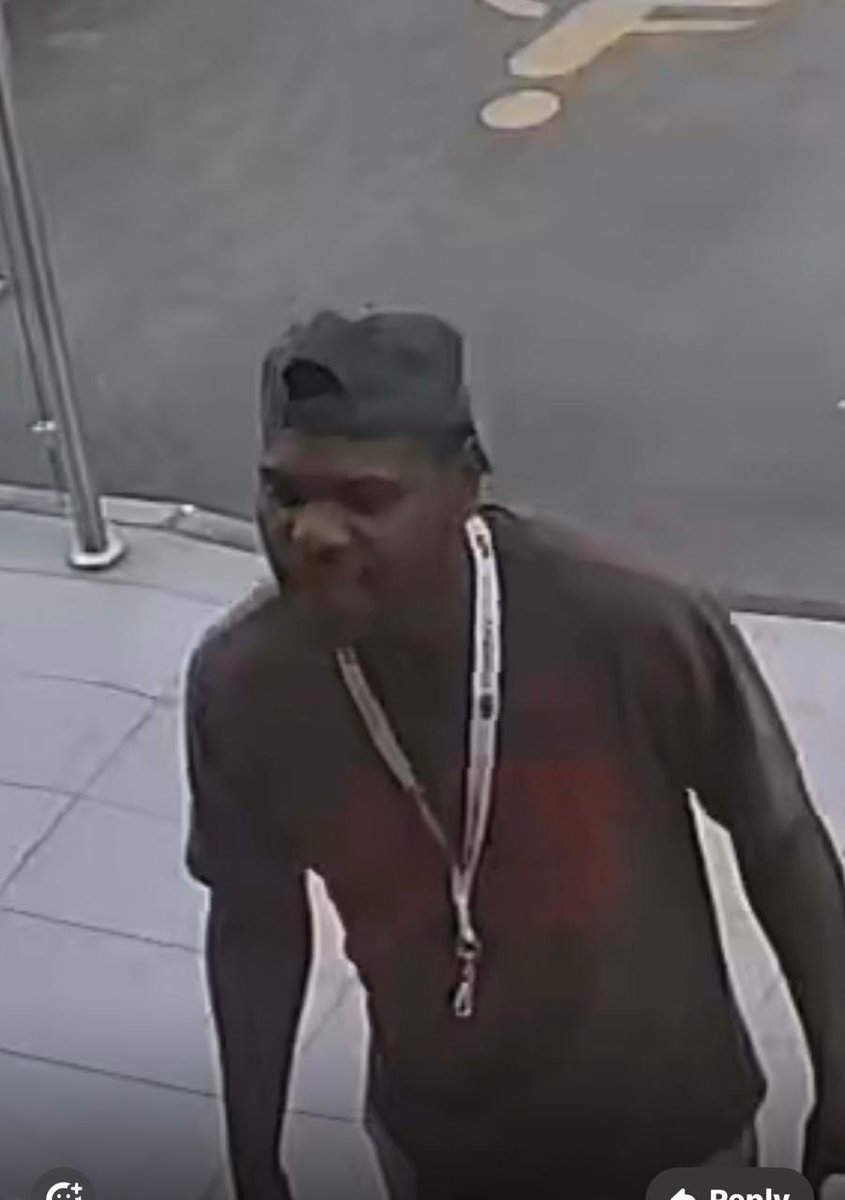 Mothematiks's tweet photo. This savage is wanted for robbing McDonalds Riversands in Fourways. Retweet for awareness. My homie Grok managed to enhance the blurry picture 🙏🏾. https://t.co/drwjlTH9O1