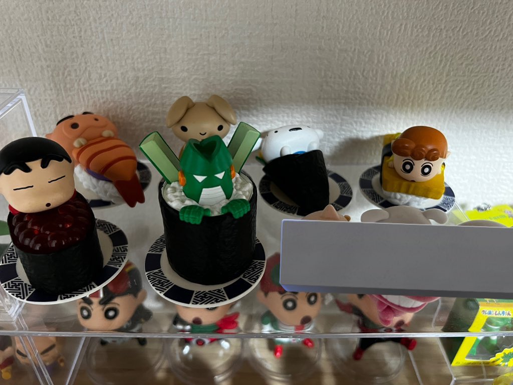 drrr009's tweet photo. クレヨンしんちゃん ガチャガチャ フィギュア交換

希望 まちぼうけシリーズ 

提供画像の物 https://t.co/SziUdumIPI