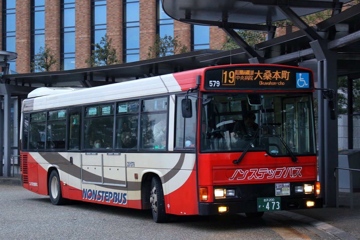 photo_bus's tweet photo. 20-579 https://t.co/RNl66ctGux