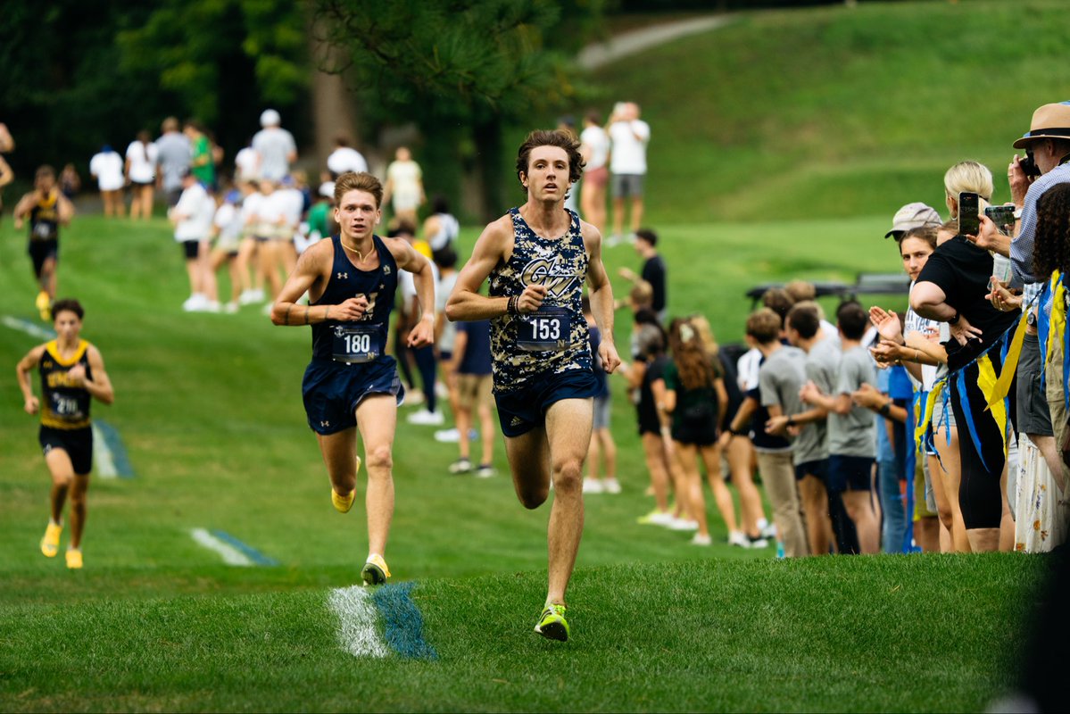 GWXCTrack's tweet photo. For the thrill of it all🎢

#RaiseHigh https://t.co/XRLEdSNGPO
