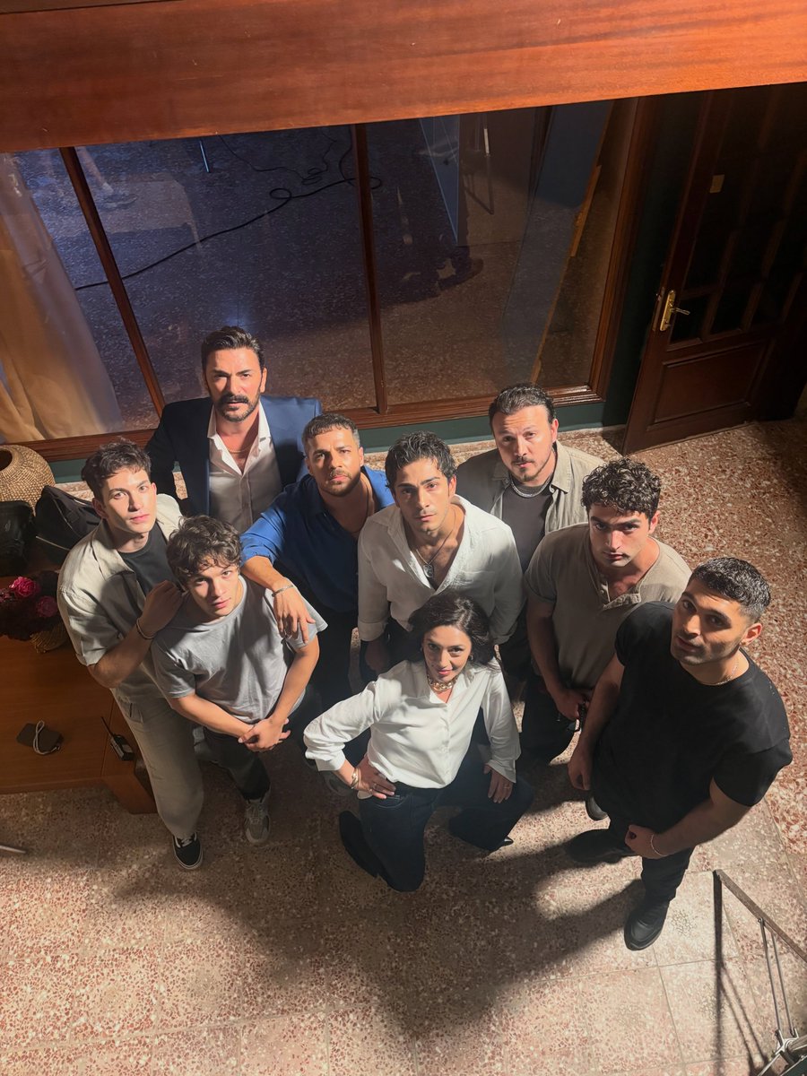 cemsokutofc's tweet photo. 🆕| @/ezoez Instagram gönderisinden.

#AltıÜstüİstanbul | #CemSöküt | #Csfc https://t.co/OZtUTp0Ia7