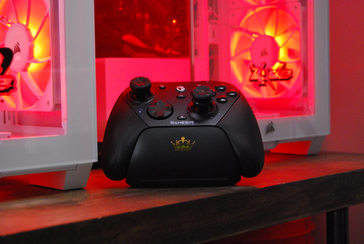 KodeZero's tweet photo. Shoutout to the boys at @OfficialTMyst &amp; @Ransifyy  for hookin it up for the MW4 TMyst race 💙 https://t.co/JM2mdqJhxS