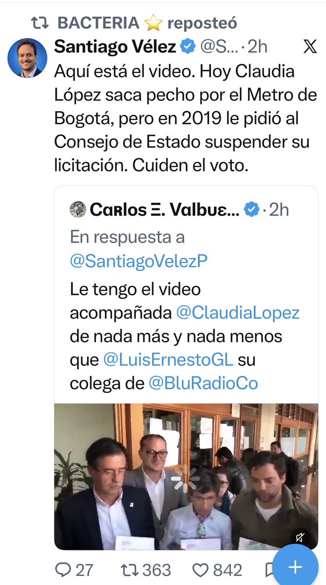 ClaudiaLopez's tweet photo. Salió la manada abelardista ardida porque defendí y saqué adelante el metro de Bogotá. Su sectarismo los enceguese. De no haber sido por mi defensa del metro, Petro lo habría parado. El país entero lo sabe.
Gracias a esa defensa avanzó 30% en mi gobierno y hoy va al 82%. Y la segunda línea, subterránea a Suba y Engativá, la dejé financiada y en licitación. Y eso les arde peor! No saque adelante una sino dos líneas del @MetroBogota!
Qué bueno que gracias a nuestras acciones jurídicas en 2019, los jueces y la banca multilateral verificaron y ratificaron la transparencia del proceso contractual de la primera línea y por eso pudimos sacarla adelante. Eso demuestra que el control ciudadano serio siempre vale la pena!
Veremos si estos therian de papel de verdad aportan  algo! Que pongan la plata para financiar y contratar la tercera línea del metro, de las que les dejé también la pre factibilidad hecha.
Los veo pues! Dejen de echar bilis por mis logros. Miren a ver si aportan algo real, aparte de anuncios,
odio y mala vibra contra Bogotá!