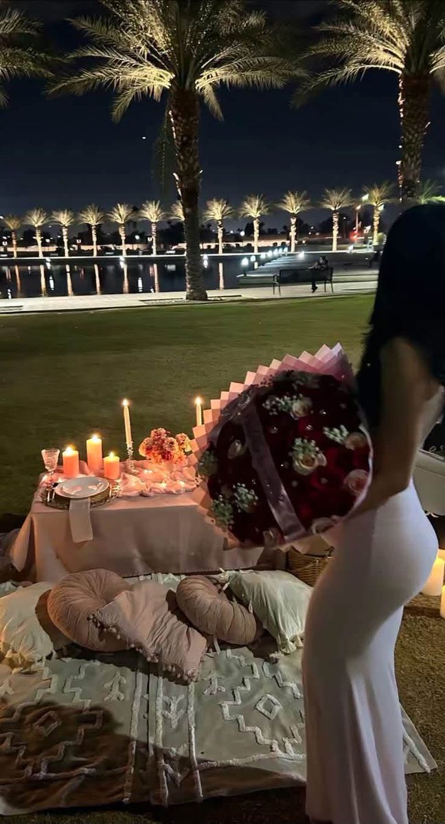 DiaryyOfCatt's tweet photo. Manifesting a love like this 🥰🙏🏾🎀 https://t.co/nWCVud648m