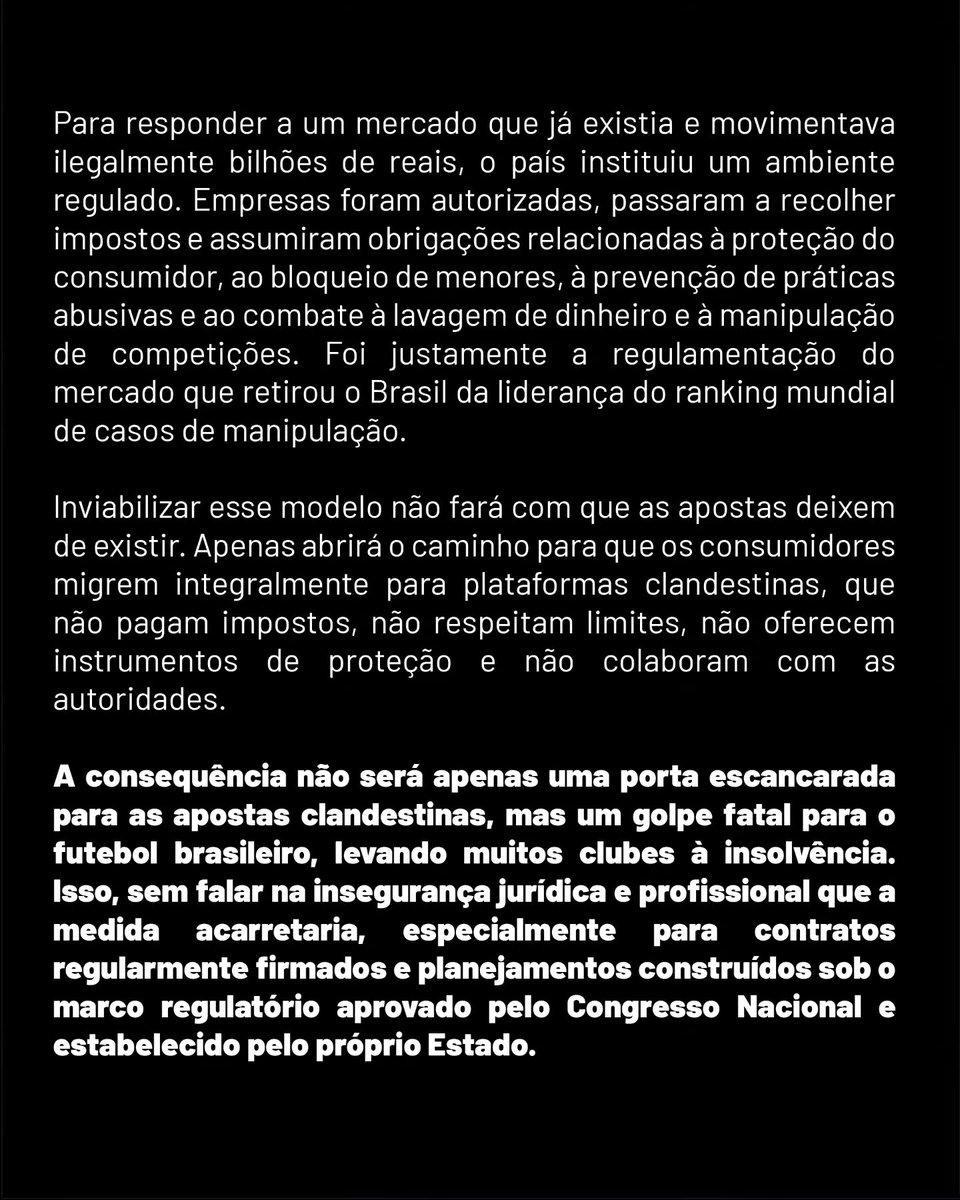 Gremio's tweet photo. O fim do futebol Brasileiro https://t.co/FjO1735L5I