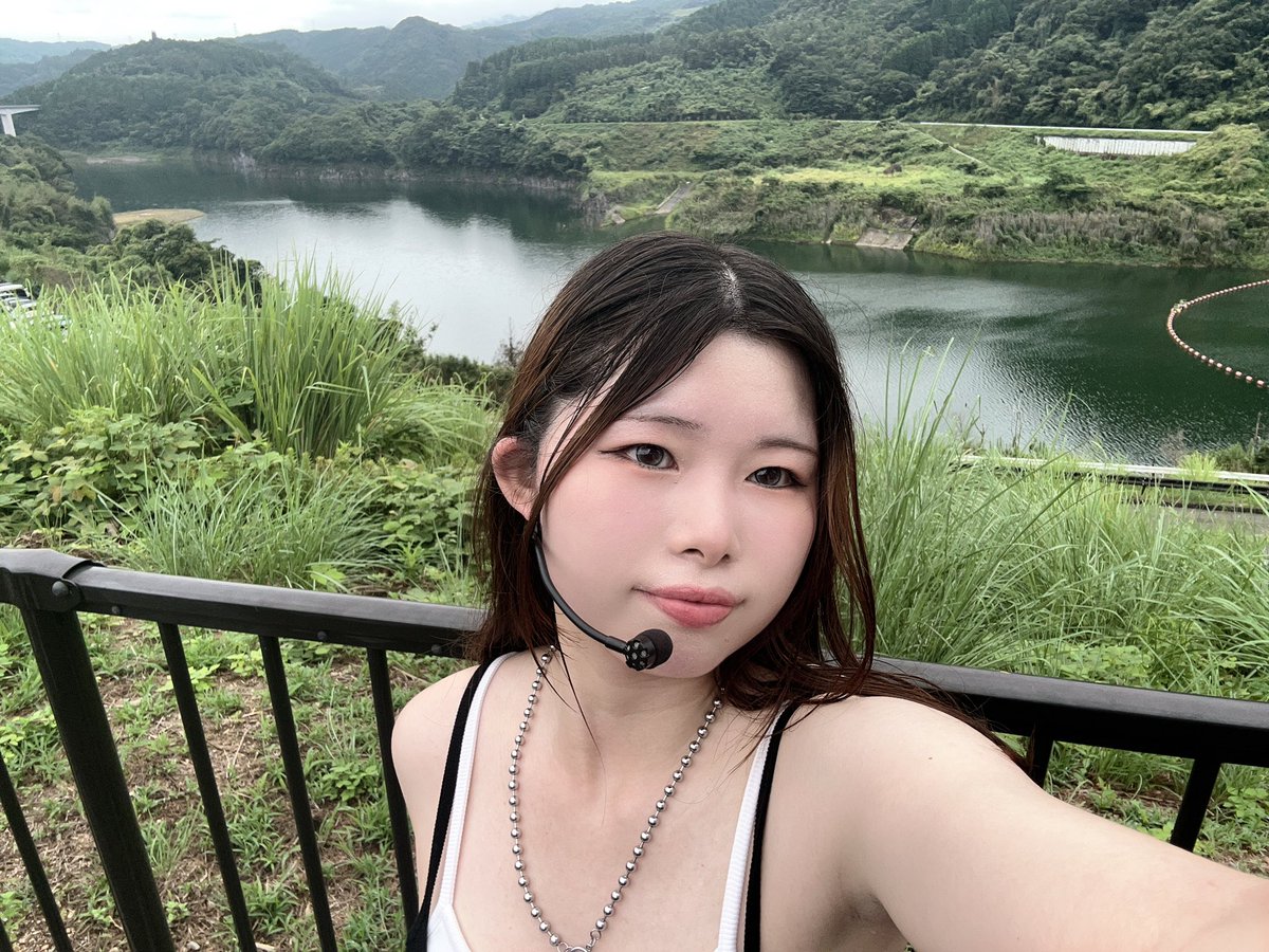 miuse_miduki's tweet photo. ここからの眺め、自然界隈からしたら最高すぎた🌿🫧
#miuse #miduki https://t.co/jjTMkRB0WX