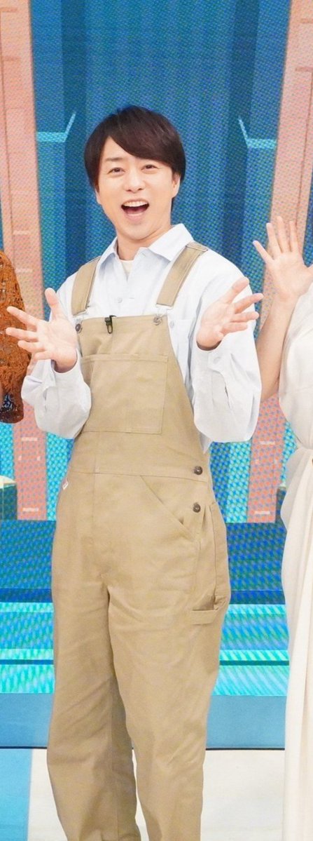 takotako0411's tweet photo. 멜빵 봐... https://t.co/MBlcPte2Tg