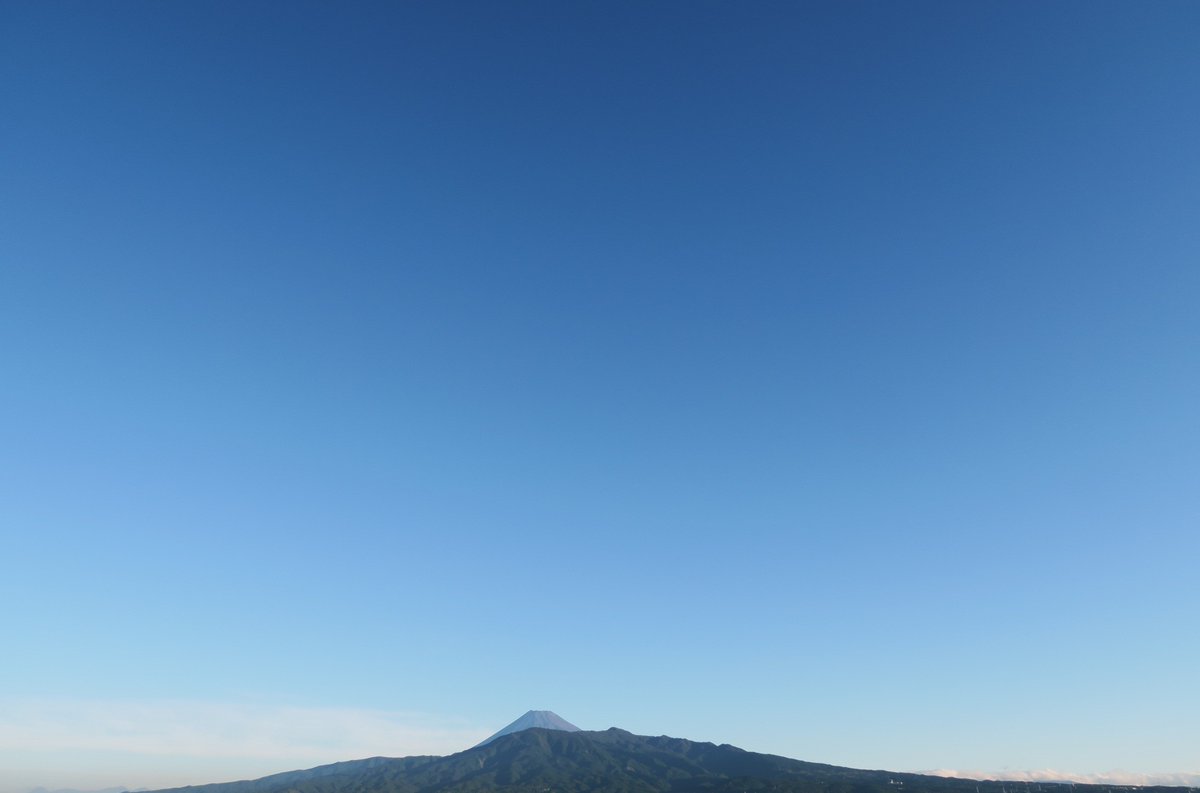 aminobu's tweet photo. 祝快晴
青空万歳
ヤッホー富士山 https://t.co/CioFBWt8PE