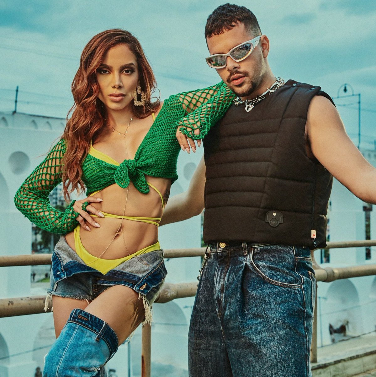 anittagolden's tweet photo. 🚨 Anitta e Pedro Sampaio queremos Bad Gyal e MC Hariel como feats do álbum de vocês, seria bem interessante ver as colaborações.

@DjPedroSampaio @anitta https://t.co/9fpgYCCFXn