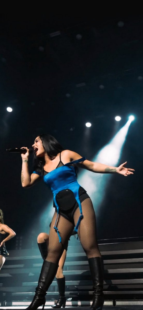 Love1Lockscreen's tweet photo. Lockscreen Demi Lovato

RT se salvou 
Fav se gostou 
Print se usar (me marque) https://t.co/pwJzGDAQuQ