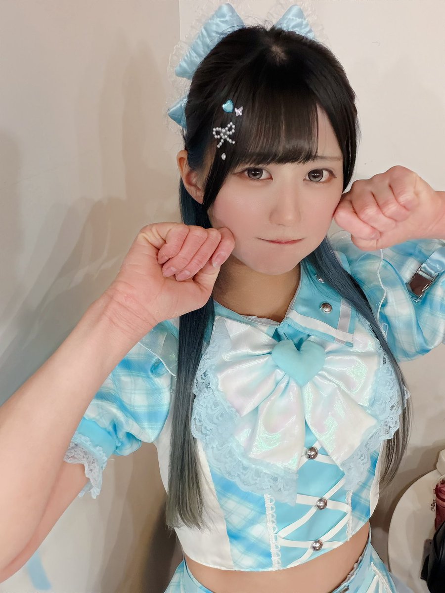 lovecider_otoha's tweet photo. おはにゃ( ΦωΦ )

あれ私ってこんな顔してたっけ。

次のライブでね！新しいヘアアクセつけるの！楽しみだなぁ՞ ̳o̴̶̷̤  ̫ o̴̶̷̤ ̳՞
みんな見に来てねぇええええ🐇⸒⸒🐰 https://t.co/fLPHBPboaf