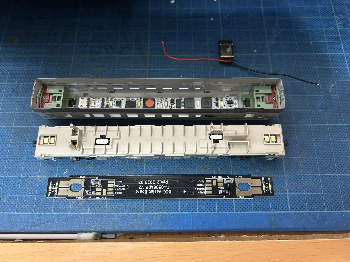 ChangDarong's tweet photo. 新組合改造
Tomix N scale キハ400 https://t.co/RWa0zvOtQO