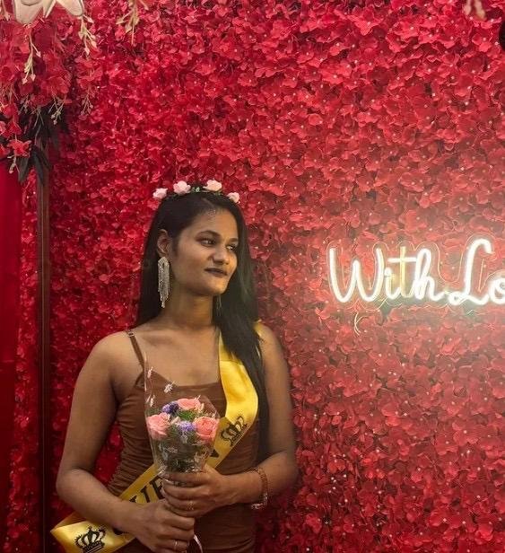 aishubby2's tweet photo. Heyy aishu here 🫦🥵 camshow available here 😋 anytime 💋 💦 intrested people dm me on telegram id @Aishu_bby_girl34 https://t.co/54JfNOrf7v