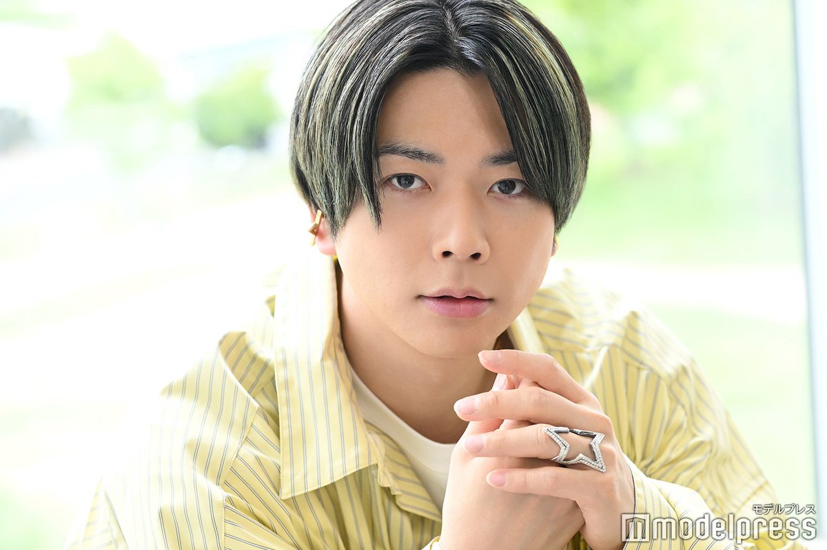 modelpress's tweet photo. NEWS増田貴久「踊る」最新作で21歳役
キャラクター引き継ぐ想い

🎥「踊る大捜査線 N.E.W. メトロポリスを駆け抜けろ！」インタビュー
https://t.co/nCoUzWFJx0

真下正義（ユースケ・サンタマリア）の息子・真下勇気役
「子どもだった勇気くんが大きくなってここに帰ってきたので、愛されているシリーズだからこそのプレッシャーはありました。僕は初めて参加させてもらいますけど、役としてはずっと生き続けていた役に入るので」

@odoru_movief