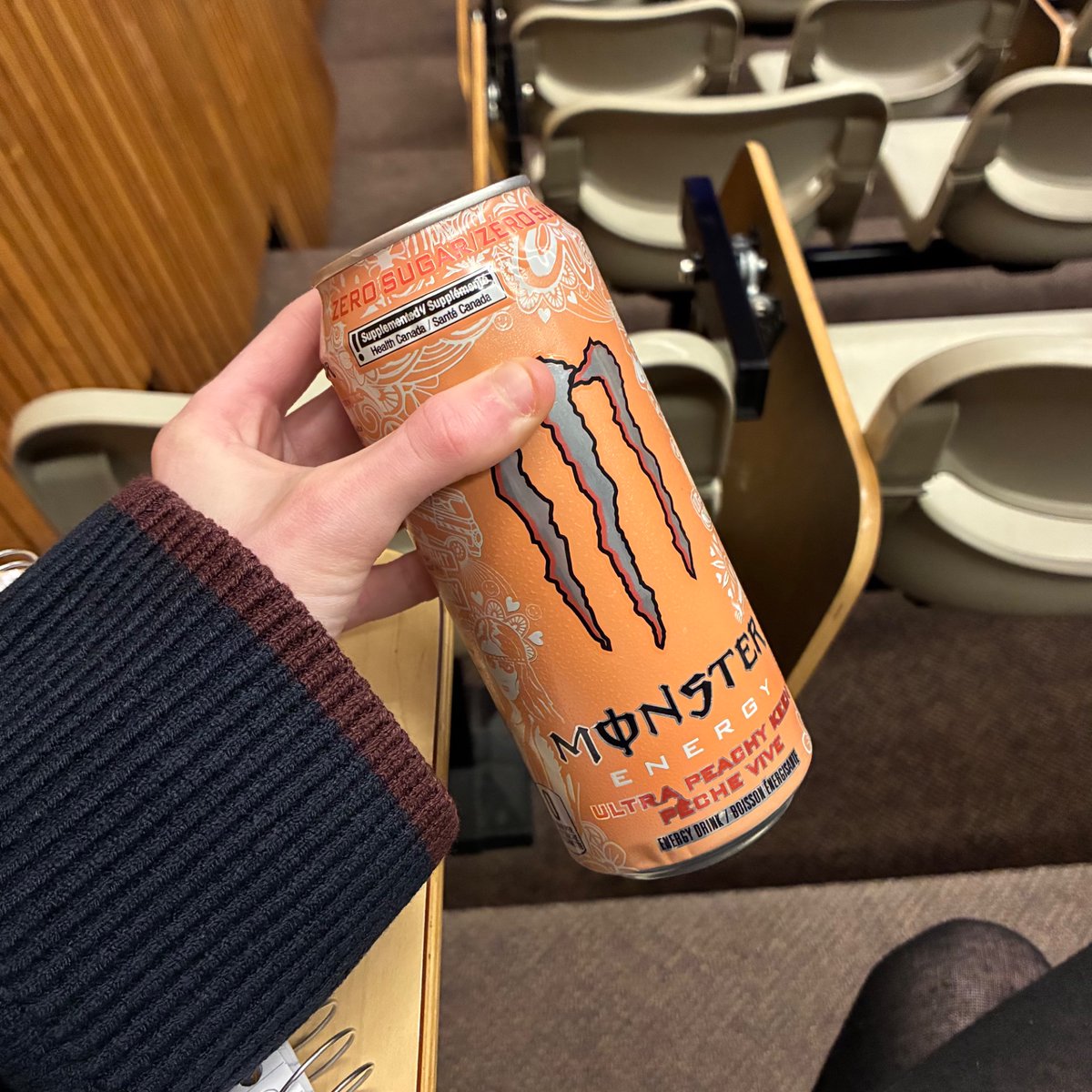 August_8_th's tweet photo. I really need to stop spending my money on energy drinks but school makes me so sleepy… ໒꒰ྀིっ˕ -｡꒱ྀི১ https://t.co/8reOXtfwSB