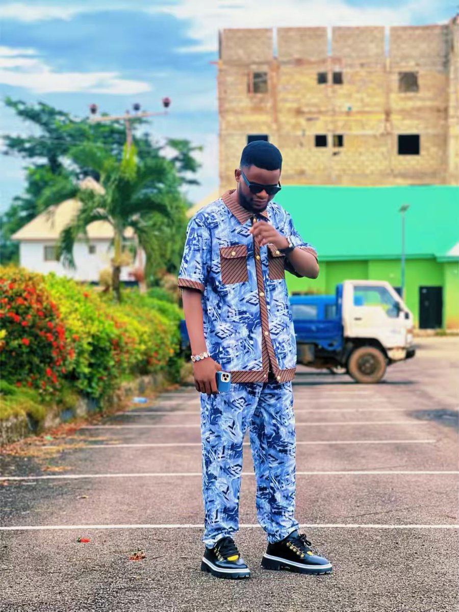 Alaaphia_Medic's tweet photo. @Oluwatosin64121 @RCHPEVELYN28 @Dolcezza111 Lol 😂 , Shey o r’omo niii, OGO, Awa r’Owo na🤭 https://t.co/LYtkgfBDPP