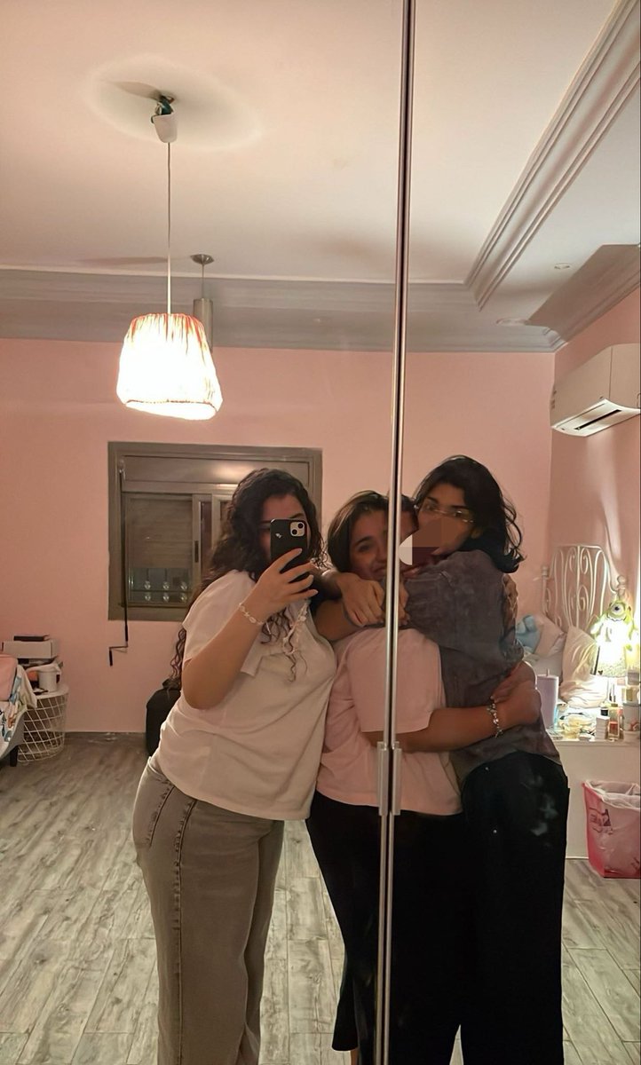 Seuyhs7's tweet photo. my safe place❤️‍🩹❤️‍🩹❤️‍🩹❤️‍🩹 https://t.co/4ehf4LFU2N