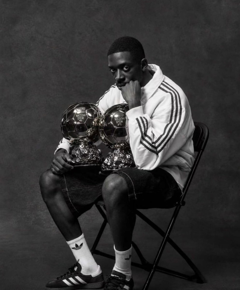 FootActu_2's tweet photo. JOUR 3 DE LA PROPAGANDE.

OUSMANE BALLON D'OR. 🇫🇷🌕🌕 https://t.co/gmu1r4vm1a