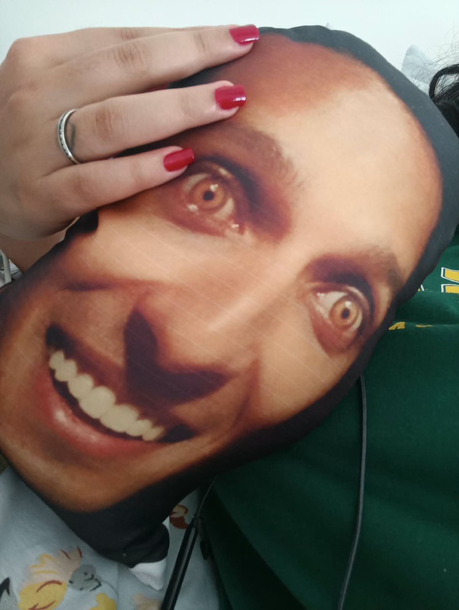 armandispunk's tweet photo. imagina acordar todo santo dia com esse anjinho te olhando assim https://t.co/xbMUKLtVMH