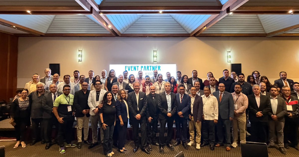 CECyTEPUE's tweet photo. 🤖✨ La directora general Virginia Gonzalez Melgarejo participó en el Event Partner: México, espacio de encuentro con representantes de la comunidad internacional de STEM y de robótica, donde se presentó a Puebla como sede del Campeonato Nacional de Robótica y Habilidades STEM. https://t.co/rbB0xhM2kz