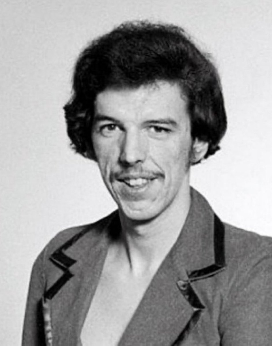 Super70sSports's tweet photo. The late Rod Temperton. This sweet bastard wrote Thriller, Rock with You, Off the Wall, Yah Mo B There, Boogie Nights, Ladies’ Night, Give Me the Night, and Sweet Freedom. Recognize. https://t.co/ssv7r5CuQ0