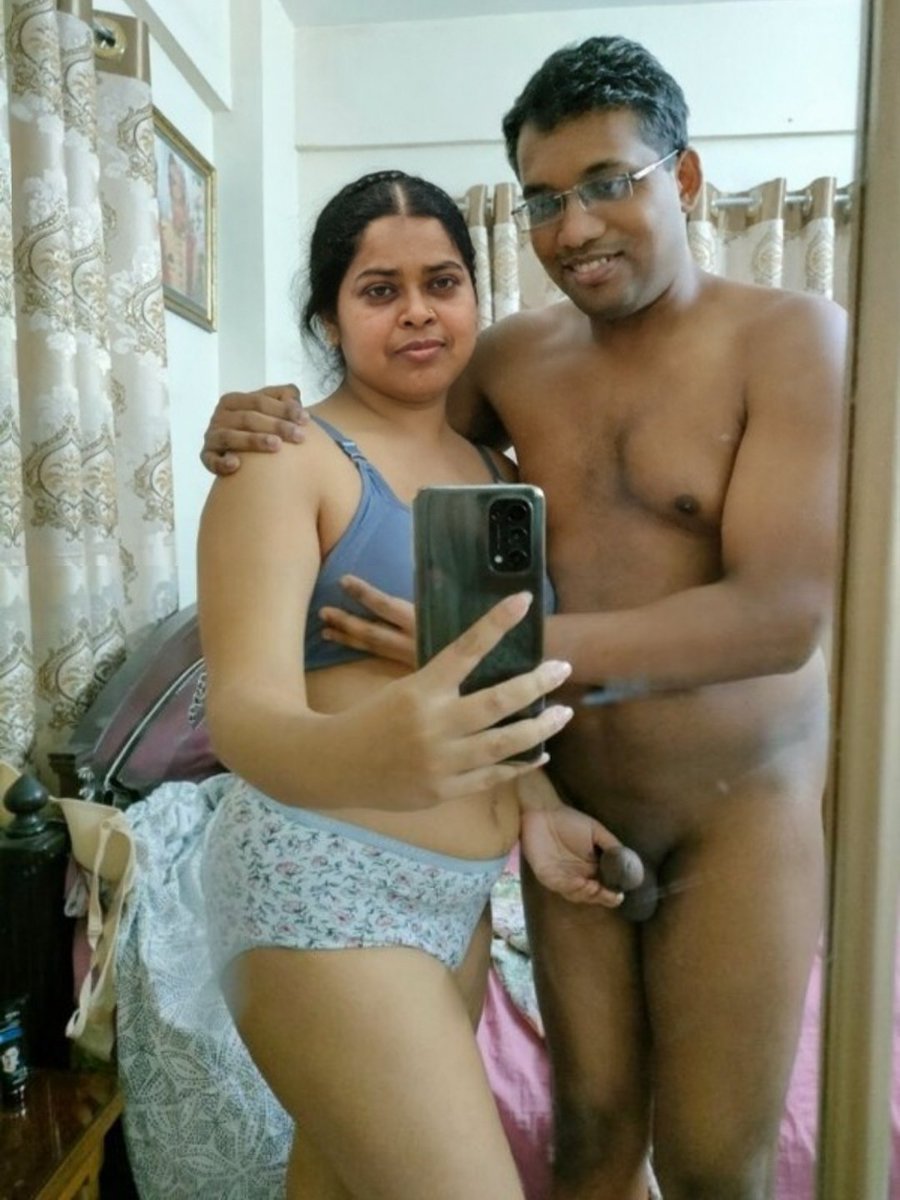 LipiAunty's tweet photo. আমার আম্মু আজ তার কলেজের বন্ধুর সাথে সেক্স করেছে।আম্মুর এই বন্ধুর সাথে মাঝে মাঝেই কথা বলে কিন্তু সেটা যে সেক্স পর্যন্ত যাবে আমি বুঝতেই পারি নি।যাক আমি খুশি আমার সোনা আম্মুটা নতুন ধোনের চোদা খেয়েছে আজ।আমার সোনা মা টা য��� সুখ পাবে আমার তত শান্তি। https://t.co/Rw3RsD3fUd