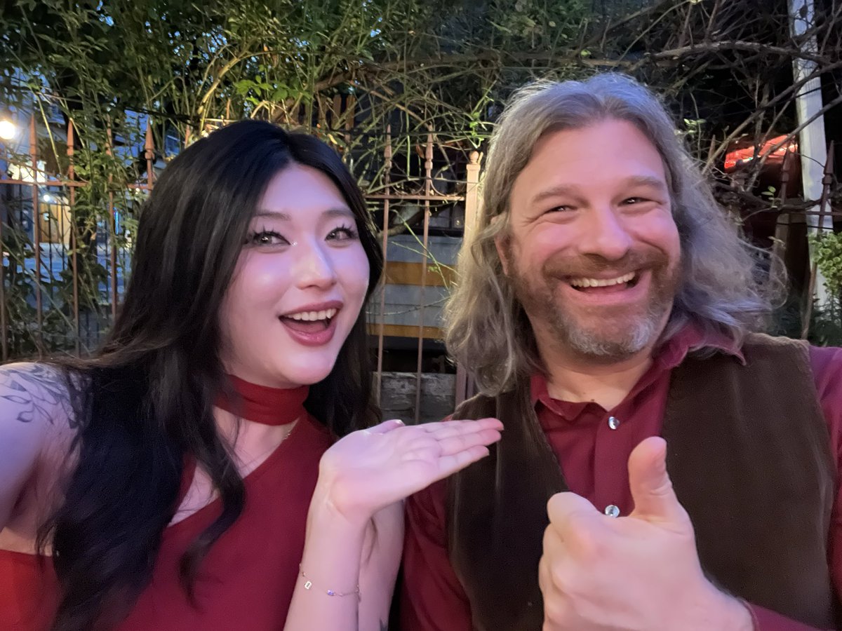caro_irl's tweet photo. had a blast filming with the goat 🫶 thanks for having me!!!!!! https://t.co/MFH43ooZTo