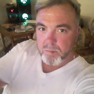 AllenSmockarsn's tweet photo. #NewProfilePic https://t.co/LJlHgkEX9K