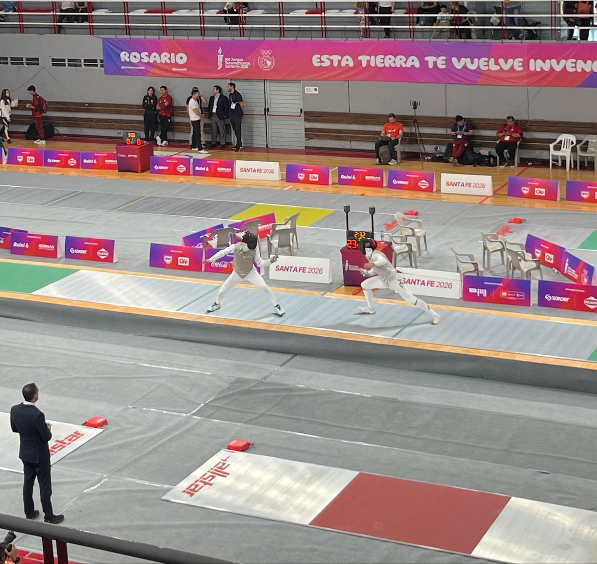 NotPia_'s tweet photo. vi tanto margarita q hasta termine yendo a ver esgrima https://t.co/gviUAseZYA