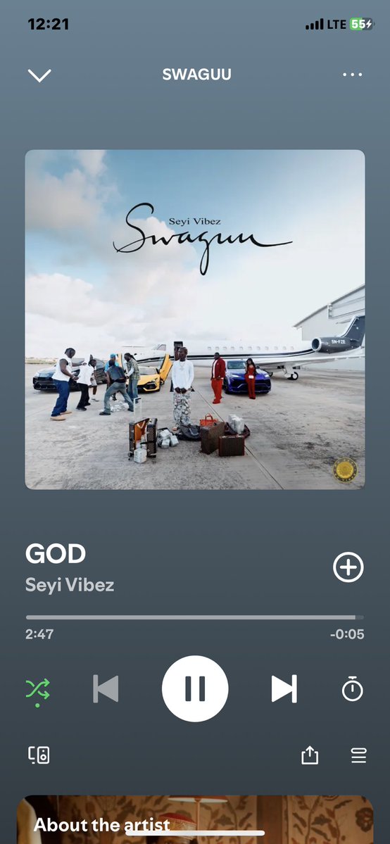 chancybillionz's tweet photo. I don’t know where seyi vibez get his backup singers from!
Gosh those girls are fvkin good!! Dayummm!!
SWAGUU SZN https://t.co/2KtOI355Ab