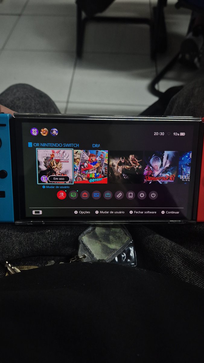 vicfromnana's tweet photo. mds eu amo esse videogame, preciso desbloquear ele logo pra botar botar eu e minha namorada de wallpaper nele https://t.co/2RCN5knwNU