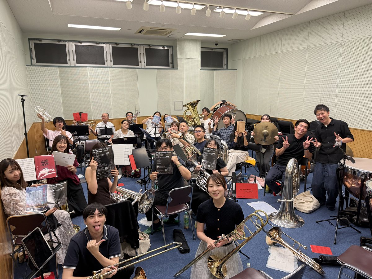 OHB_Official's tweet photo. 昨日はリハでした！

10/3（土）に吹田メイシアターにて開催されるBritish Brass Festa in Osaka Vol. 2にて、我々OHBはPeter Graham作曲のThe Essence of Timeを演奏します！✨
ぜひお越しください！

12/13(日)のウィンターコンサート2026も併せてチェックお願いします✅ https://t.co/hpQjfvQ3Qg