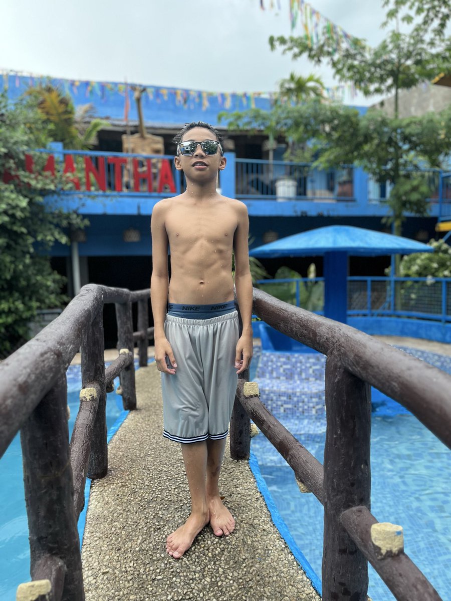 Babyboyxcd's tweet photo. @UmaarKhann Im from philipines https://t.co/TtRhdgtEsd