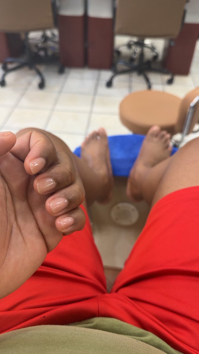 JTZoldyck's tweet photo. 💅 https://t.co/k1TrGxexLG